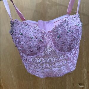 Elegant Pink Lace Bustier